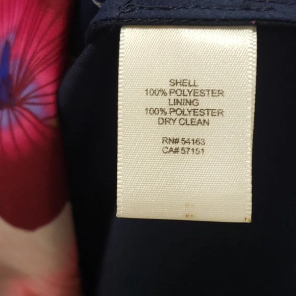 Floral Faux Wrap Dress - Picture 7 of 8